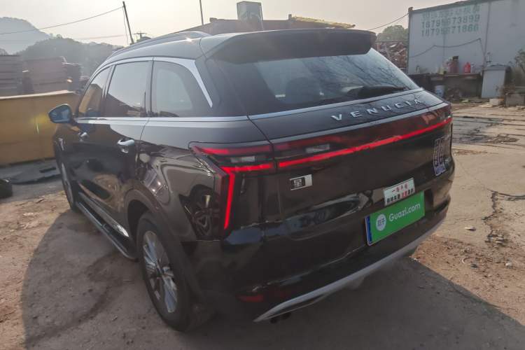 Used Venucia Star 2020 260T Automatic 48V Mild Hybrid Turbocharged Star Edition
