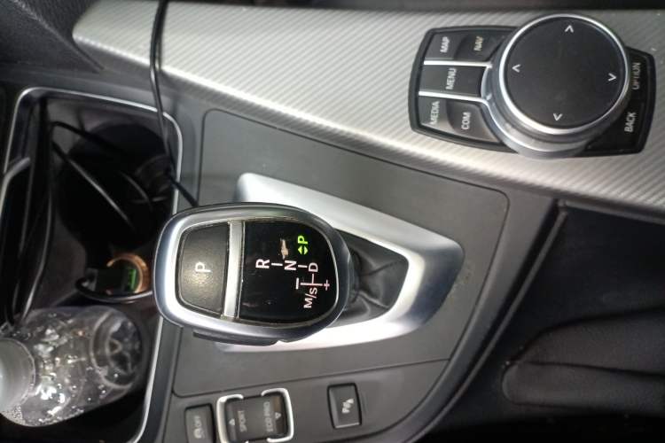 TDK.VehicleDetails.img