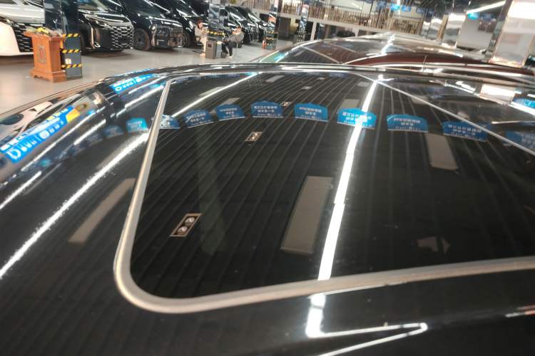 Used Buick GL8 New Energy 2024 Lu Zun Luxury Edition 7-Seater
