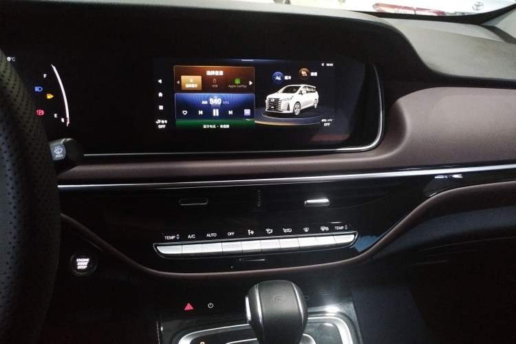 Used GAC Trumpchi M6 2023 PRO 270T DCT Luxury Edition
