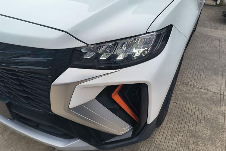 Used Geely Auto Emgrand X7 Sport 2022 Boyue X 1.8TD DCT ZhiShang Model
