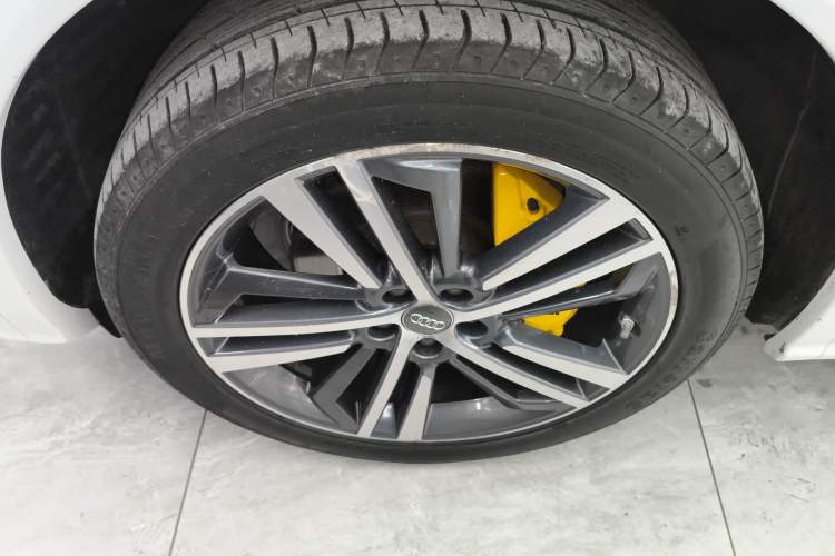 Used Audi Q5L 2020 Updated 40 TFSI Prestige Fashion Edition
