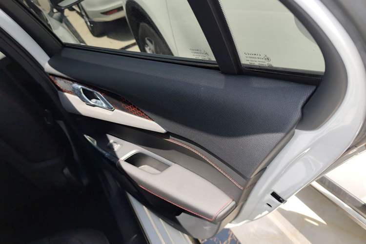 Used Lynk & Co 03 2020 1.5TD DCT JingPro Edition
