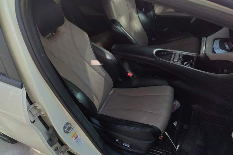 Used BYD Dolphin 2023 420 km Free Version