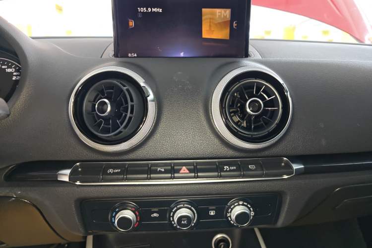 Used Audi A3 2020 Limousine 35 TFSI Fashion Edition China VI Emission Standard