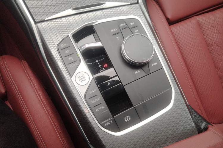 Used BMW 3 Series 2025 330Li M Sport Shadowline Package