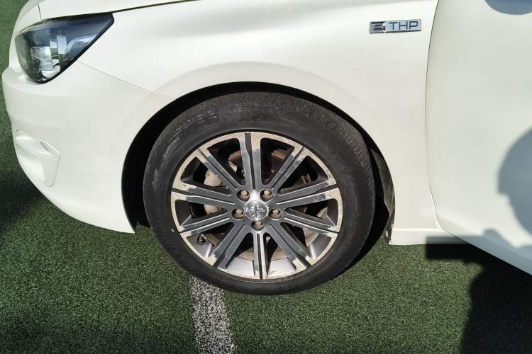 Used Peugeot 408 2015 1.2T Automatic Luxury Edition