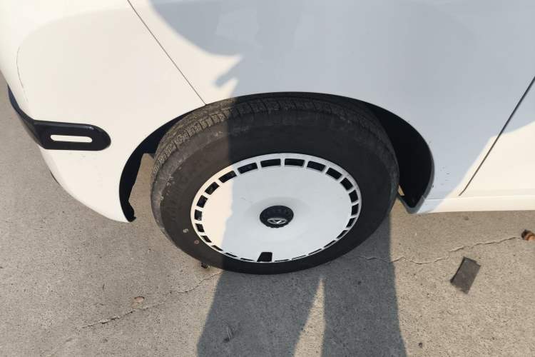 Used Chery QQ Ice Cream 2024 Edition Youth Version 205km Sundae
