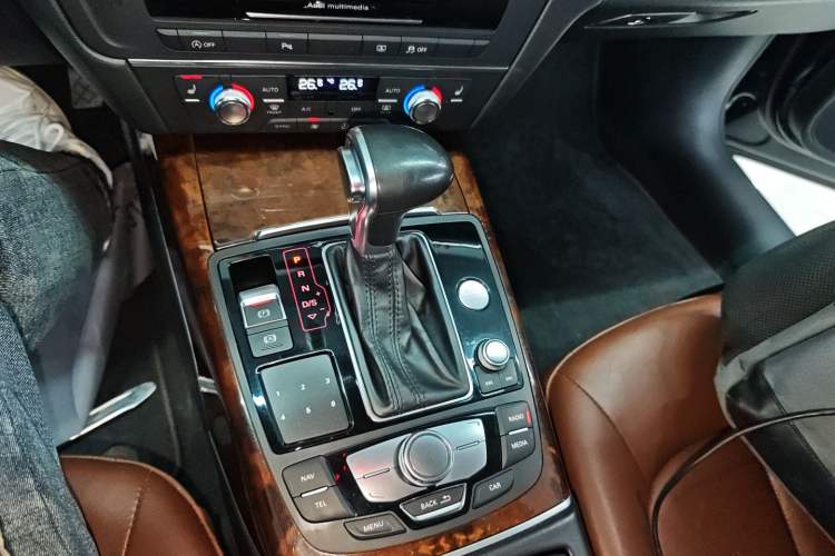 Used Audi A6L 2014 30 FSI Comfort Model
