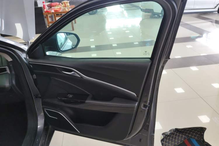 Used NETA U 2023 NETA U-Ⅱ Challenge Edition 400 U Show – Lithium Iron Phosphate
