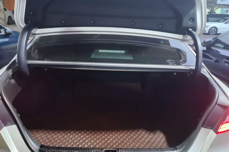 Used Toyota Camry 2019 Revised Version 2.5G Luxury Edition