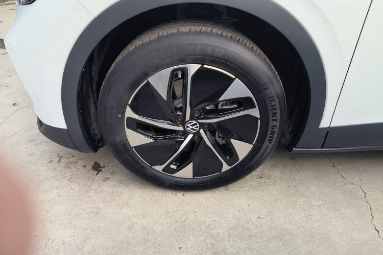 Used Volkswagen ID.4 CROZZ 
