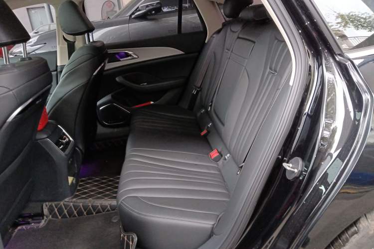 Used Hongqi H5 2023 1.5T DCT Smart Connect Flagship Edition
