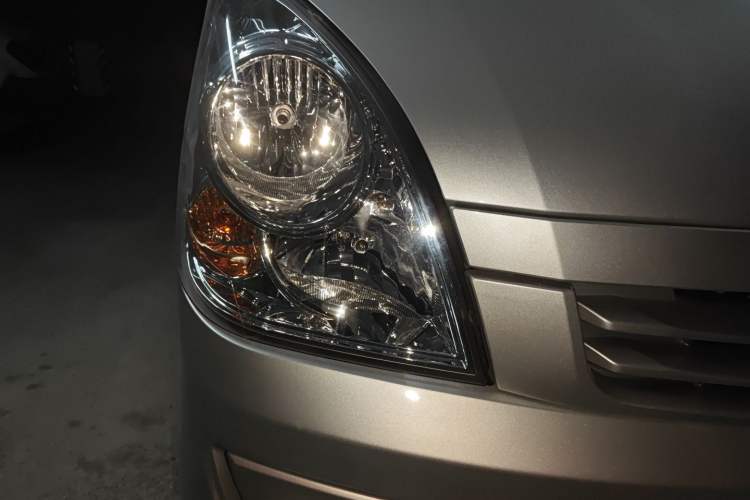 Used Wuling Rongguang S 2021 1.2L Standard Model Window-Sealed Car with Air Conditioning 2 Seats LSI
