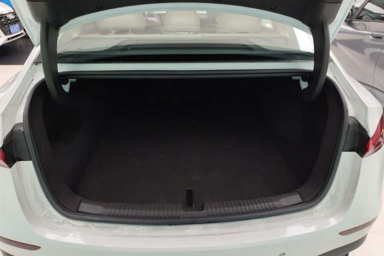 Used Roewe D7 2023 EV 510km Rear-Drive Flagship Edition