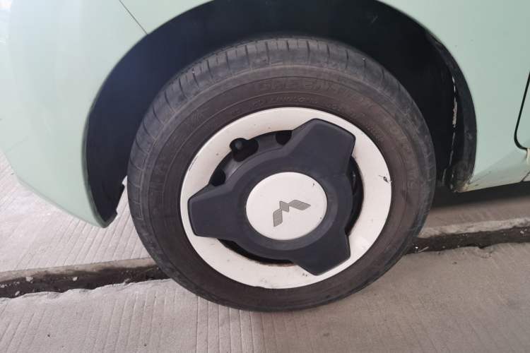 Used Wuling Hongguang MINIEV 2021 Macaron Fashion Model Lithium Iron Phosphate