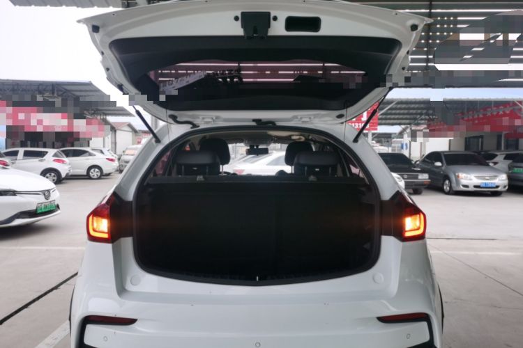 Used Geely Auto Vision X3 2019 Upgraded Model 1.5L Manual Elite Version