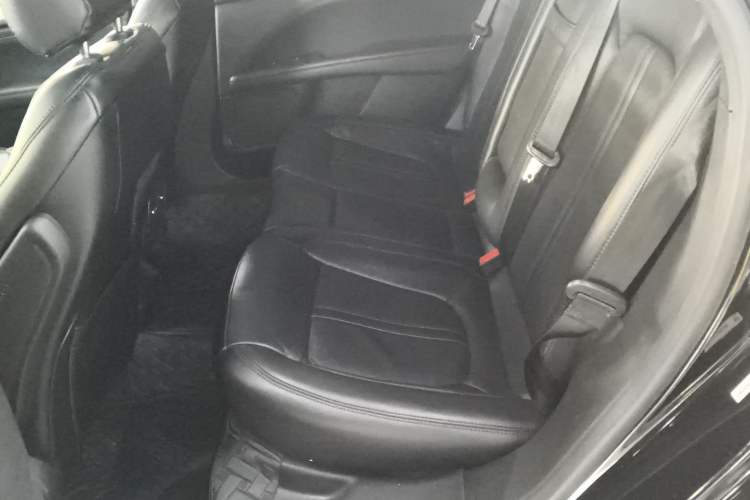 Used Lincoln MKZ 2019 2.0T Luxury Edition China VI Standard