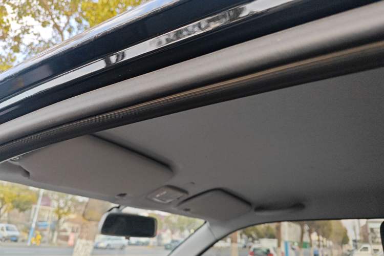 Used Chery QQ Ice Cream 2022 170km Sundae Phosphate Lithium-Ion