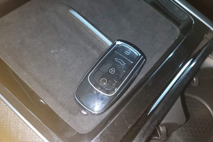 Used Chery Tiggo 9 2023 2.0T Dual-Clutch Two-Wheel Drive Prestige Version 7 Seats
