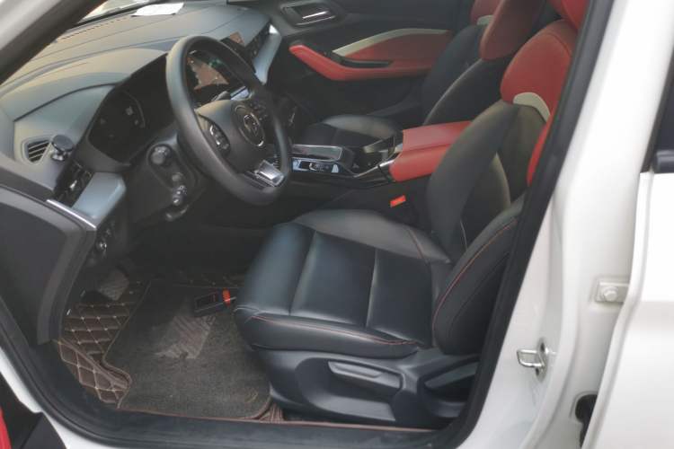 Used MG 5 2021 180 DVVT CVT Youth Luxury Edition
