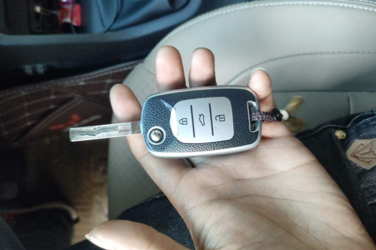 Used Wuling Hongguang 2021 1.5L Facelifted S Comfort Version with Electric Power Steering LAR
