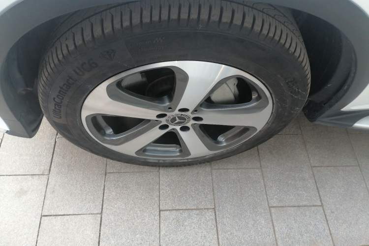 Used Mercedes-Benz GLC 2017 GLC 260 4MATIC Luxury Model