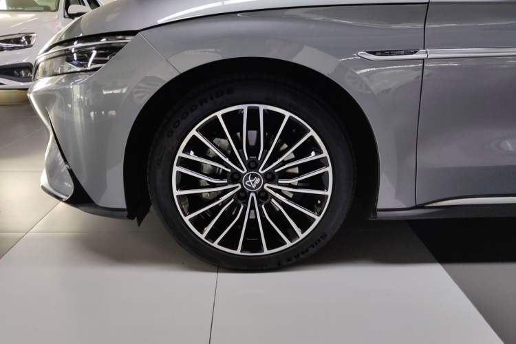 Used BYD Han 2020 EV Long-Range Deluxe Model
