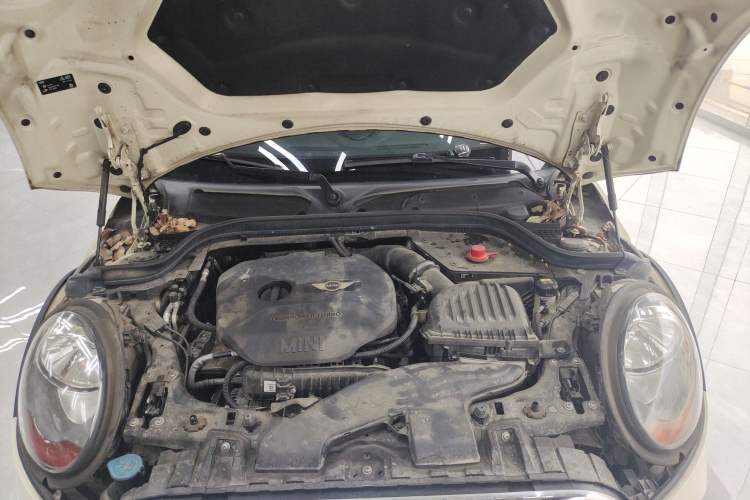 Used  MINI 2016 1.5T COOPER Five-Door Edition
