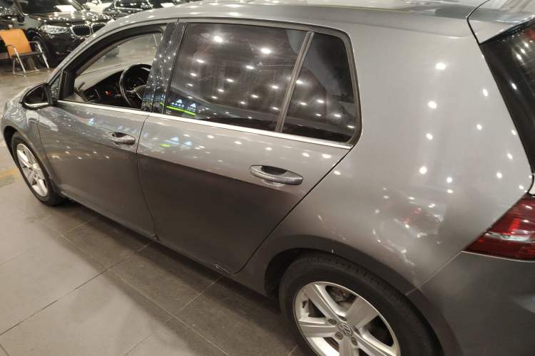 Used Volkswagen Golf 2015 1.6L Automatic Comfort Model