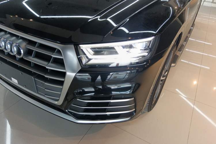 Used Audi Q5L 2020 Updated 40 TFSI Prestige Fashion Edition