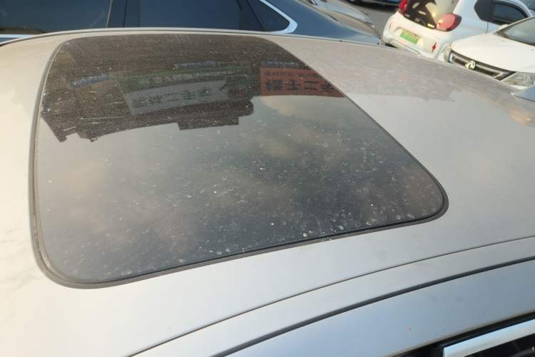 Used BMW 5 Series 2014 525Li Luxury Design Package
