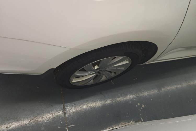 Used Skoda Rapid 2019 1.5L Automatic Comfort Edition China VI Standard
