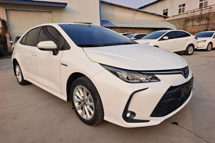 Used Toyota Corolla 2021 Dual-Motor 1.8L E-CVT Elite Edition
