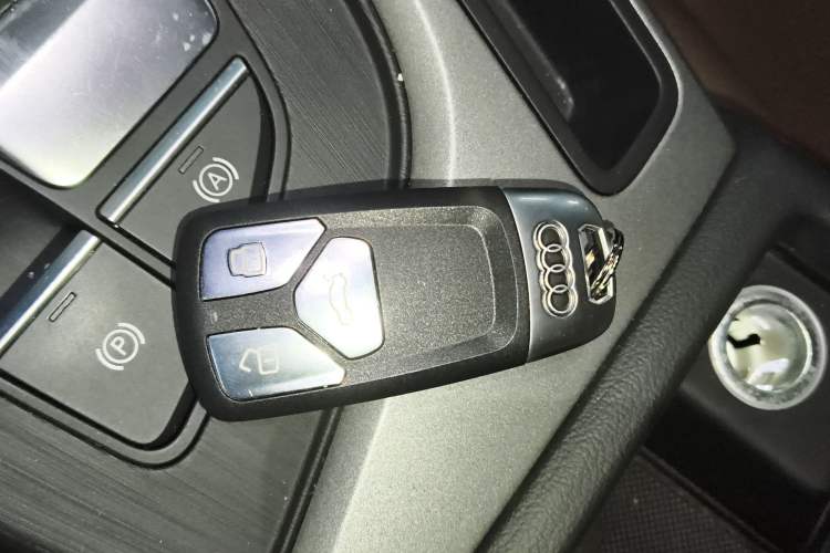 Used Audi A4L 2019 40 TFSI Ambition China VI