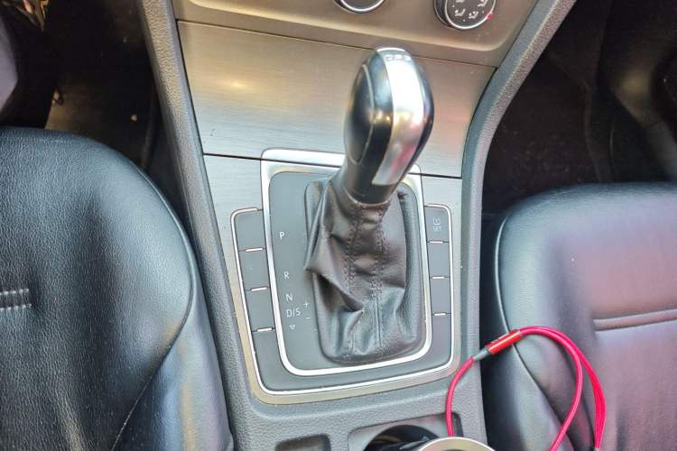 Used Volkswagen Golf 2015 1.4TSI Automatic Comfort Model
