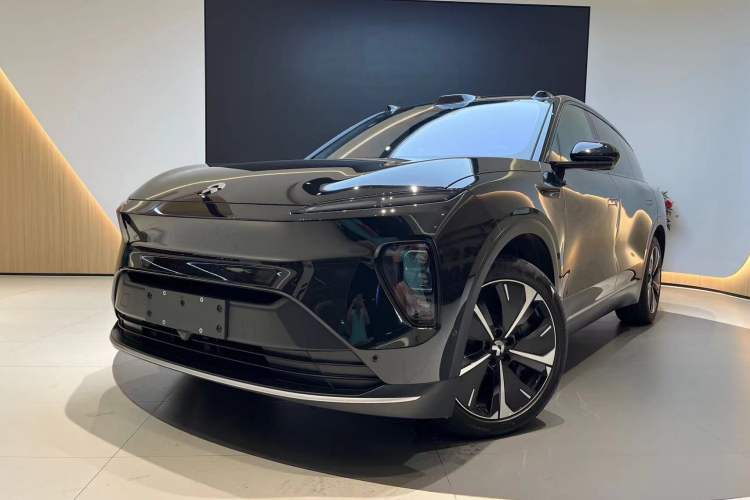 Used Nio ES8 2024 75 kWh Executive Edition
