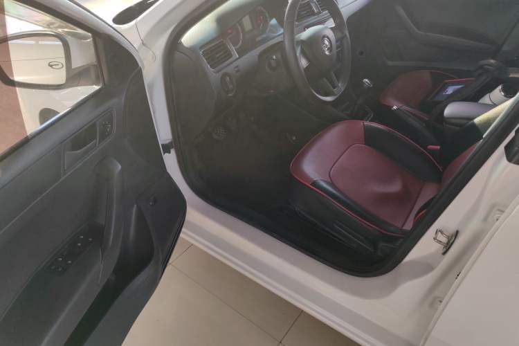 Used Skoda Rapid 2019 1.5L Manual Standard Edition