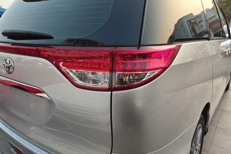 Used Toyota Previa 2012 2.4L 7-Seater Luxury Edition