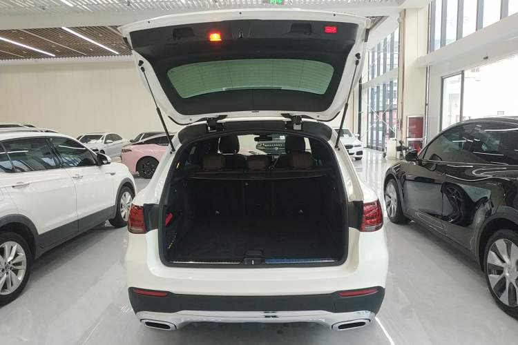 Used Mercedes-Benz GLC 2020 Facelifted GLC 260 L 4MATIC Dynamic Edition
