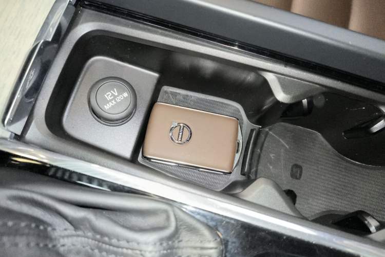 Used Volvo XC60 2020 T5 4x4 Smart Luxury Edition
