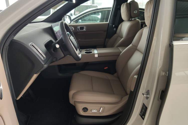 Used Li Auto L6 2025 Max Smart Refresh Edition