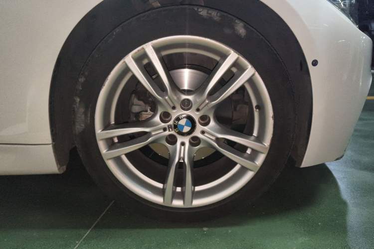 Used BMW 3 Series 2018 320Li Leading Model M Sport Package