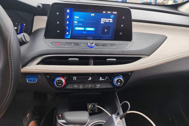 Used Buick Velite 6 2020 Plug-in Hybrid Connected Fashion Model
