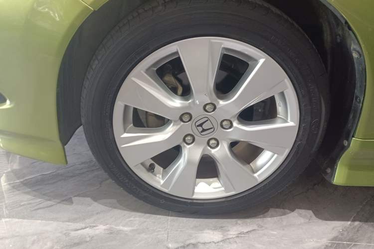 Used Honda Jade 2014 1.8L Automatic Comfort Elite Version 5 Seats