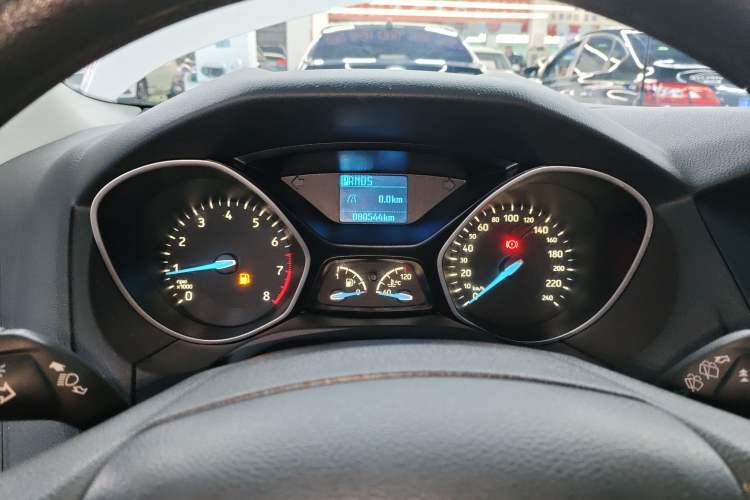 Used Ford Focus 2015 Hatchback 1.6L Automatic Comfort Model
