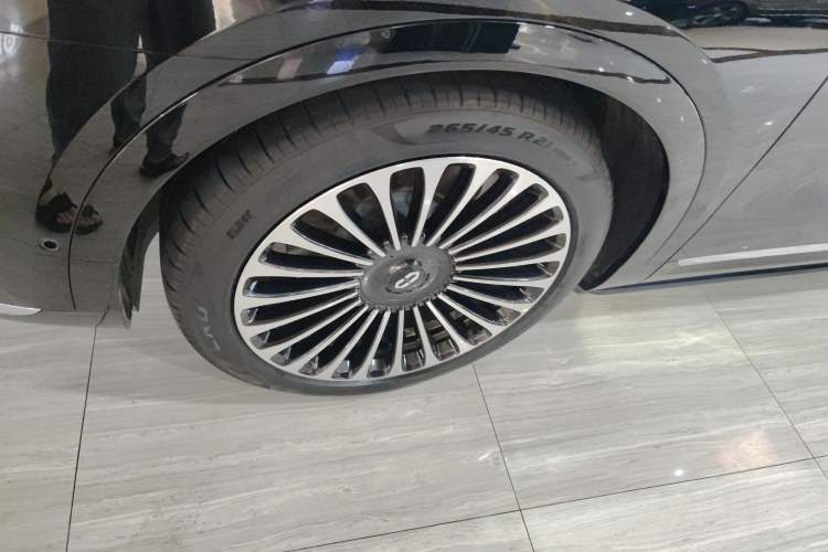 Used Hima AITO M9 2024 Range-Extended Max Edition 42 kWh 5-Seater Version
