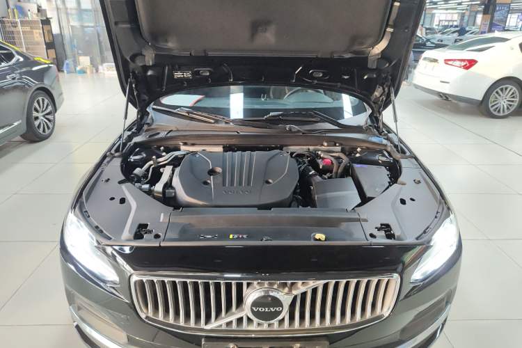 Used Volvo S90 2023 B5 Zhiyuan Luxury Edition
