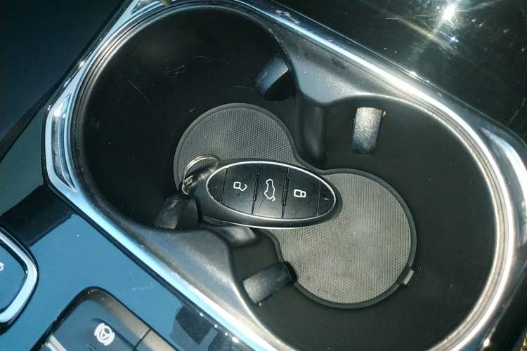 Used Bestune T77 2019 230 TID Automatic Luxury Version China VI Emission Standard
