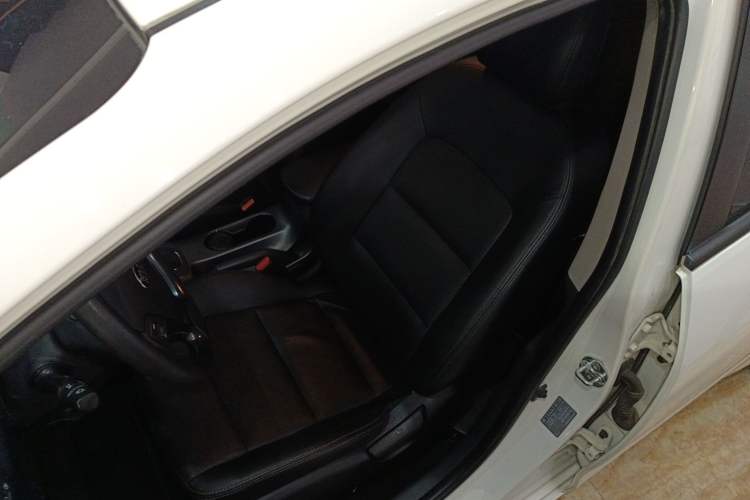 Used Kia K3 2015 1.6L Automatic GL
